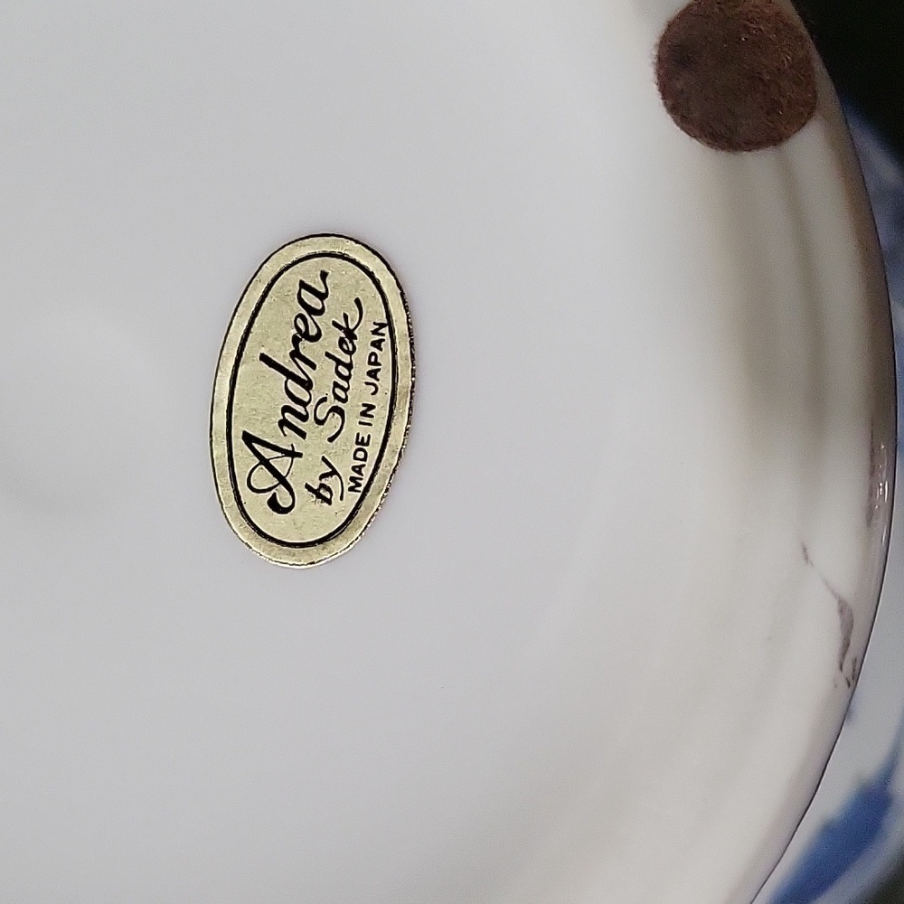 Viintage Gorgeous Andrea by Sadek Floral Ginger Jar #7614 Blue Gold and White - Picture 8 of 8